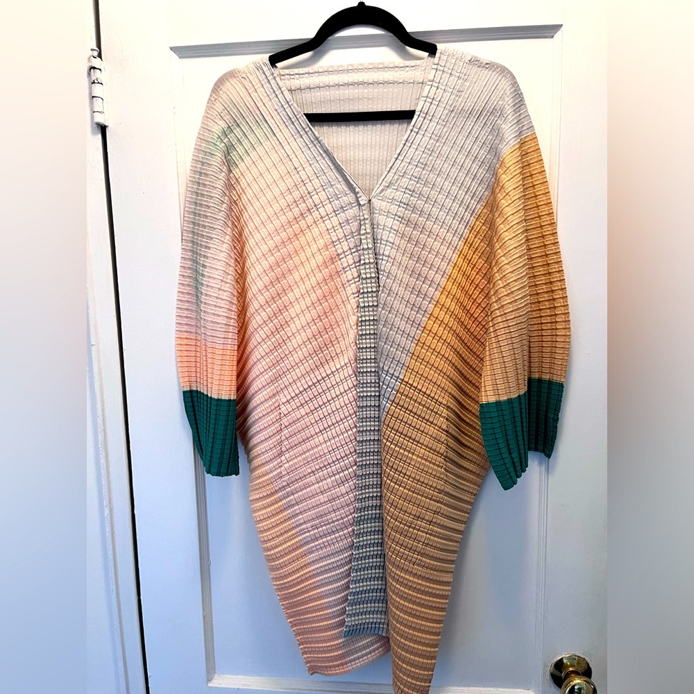 NWOT Issey Miyake Ikko Tanaka Capsule Collection Pleated Kimono